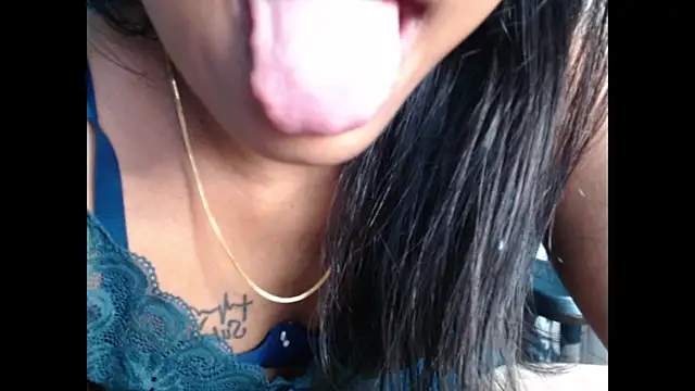 CuteRhea69 online show from 02/06/25, 01:54