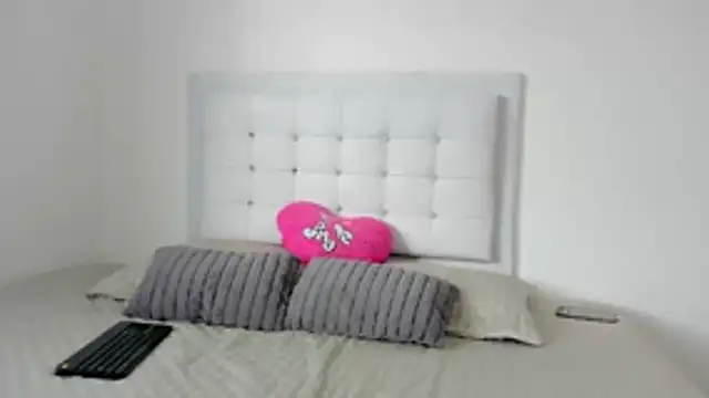 Sofia Blosom online show from 10/21/25, 09:15