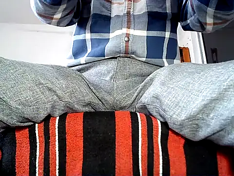 manan28 online show from 09/19/25, 09:54