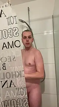 Snapshot of Activedude23 chatting on 12/19/24, 05:40 Activedude23 online show from 12/19/24, 05:40