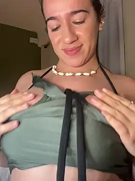 Antonellachic73 online show from 02/18/25, 03:21