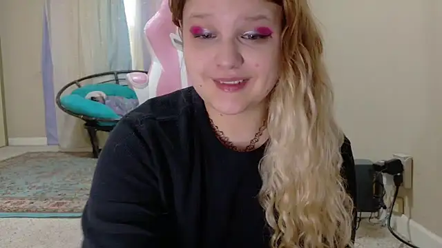 Emihaze online show from 11/29/25, 07:17