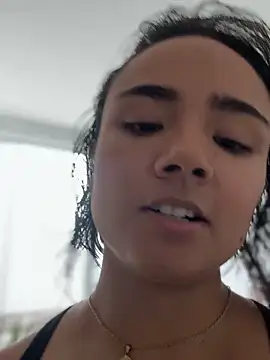 Snapshot of Lea_Foster chatting on 09/21/25, 07:59 Lea Foster online show from 09/21/25, 07:59