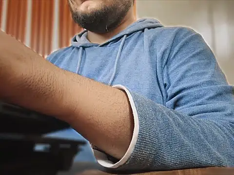 Snapshot of A4h_odin1 chatting on 09/29/25, 07:24 A4h odin1 online show from 09/29/25, 07:24