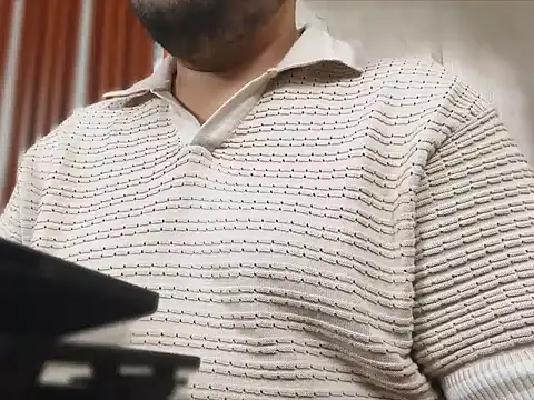 Snapshot of A4h_odin1 chatting on 10/11/25, 08:13 A4h odin1 online show from 10/11/25, 08:13