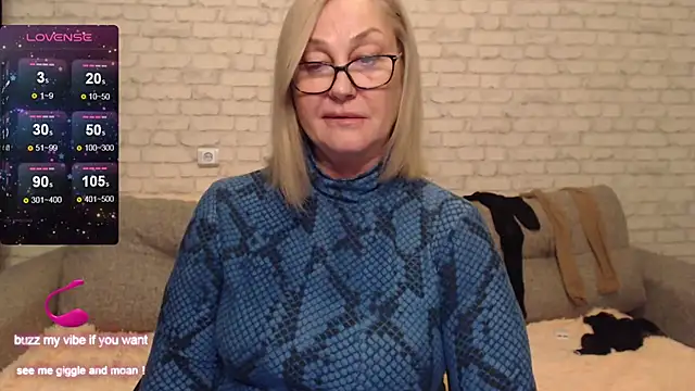 IlariaCetoi online show from 01/06/25, 01:19