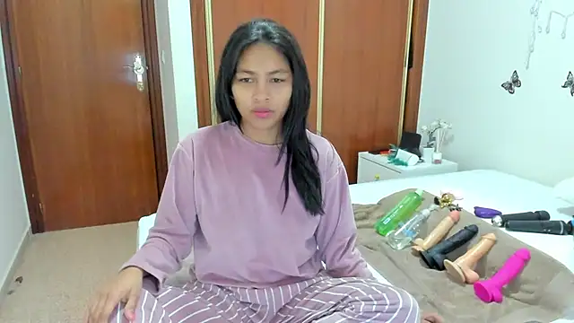 Honney sugar19 online show from 12/04/25, 12:25