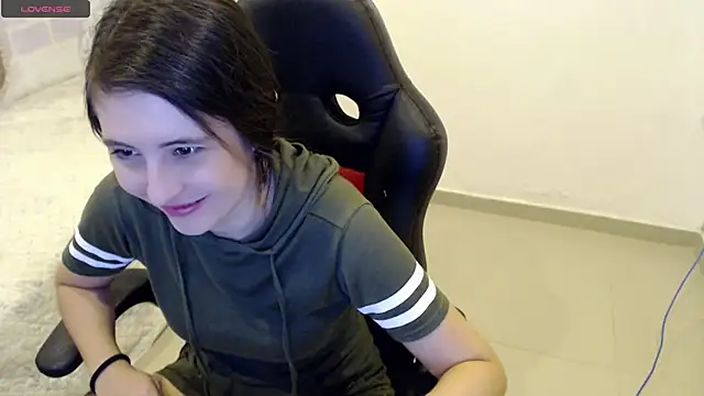 tania sweet   online show from 03/22/25, 03:53