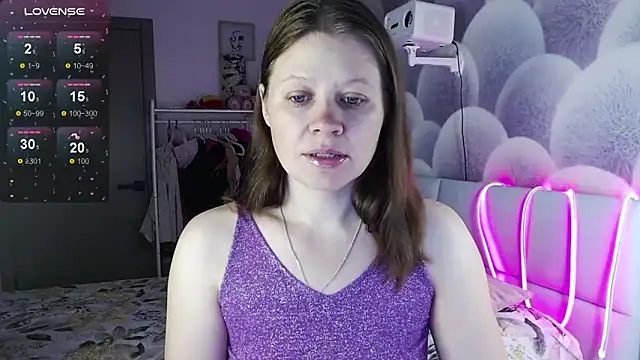 alekasamui online show from 10/06/25, 10:18