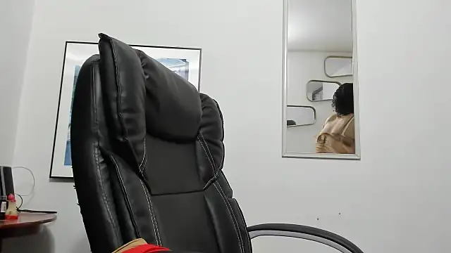 Snapshot of Aries_Mature chatting on 09/12/25, 02:06 Aries Mature online show from 09/12/25, 02:06