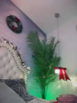 Tayra Siny online show from 12/17/24, 03:28