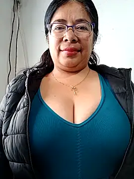   valentina18 online show from 03/05/25, 01:17