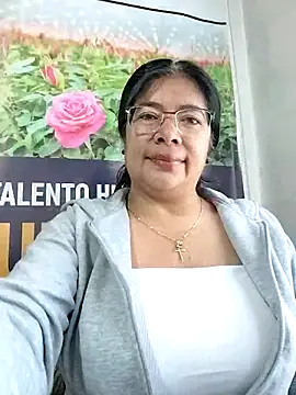   valentina18 online show from 02/27/26, 01:22