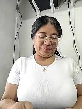  valentina18 online show from 07/27/26, 01:07
