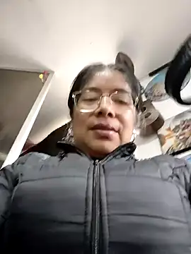   valentina18 online show from 07/28/26, 03:21