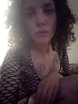 Snapshot of deftoolceles chatting on 11/01/25, 06:48 deftoolceles online show from 11/01/25, 06:48