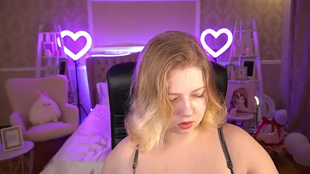 Tinker Belll online show from 03/04/25, 07:32