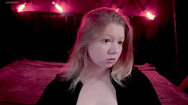 Tinker Belll online show from 10/18/25, 07:14