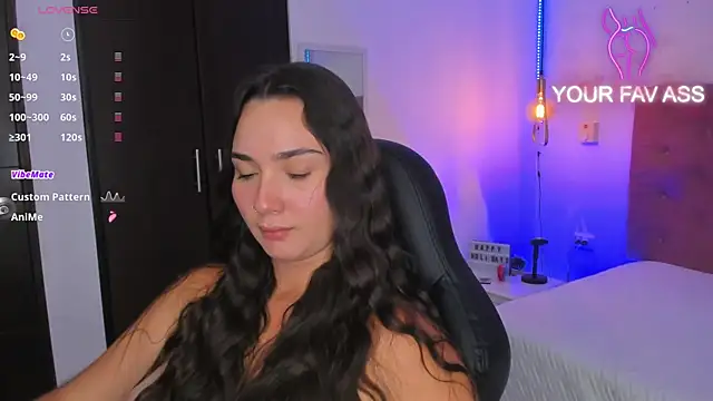 ava blue online show from 01/04/25, 10:45