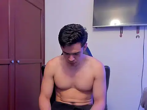 Lucian Gomez  online show from 09/26/25, 11:09