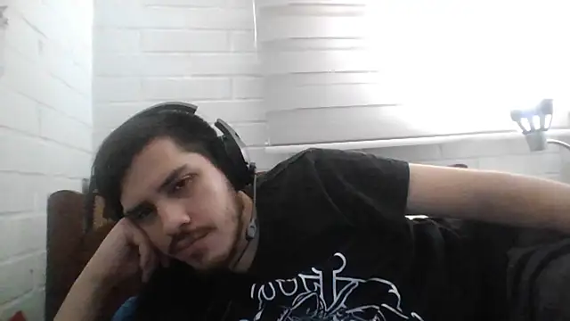 hung weeb online show from 03/05/25, 03:40