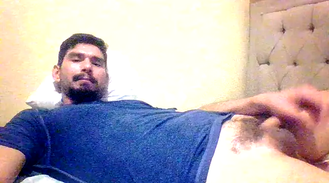 Snapshot of Tomthelong chatting on 02/28/25, 05:37 Tomthelong online show from 02/28/25, 05:37