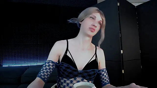 Snapshot of Hardy_Green chatting on 11/07/25, 04:12 Hardy Green online show from 11/07/25, 04:12