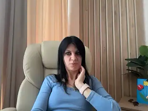 InjaAtHome online show from 05/20/26, 05:57
