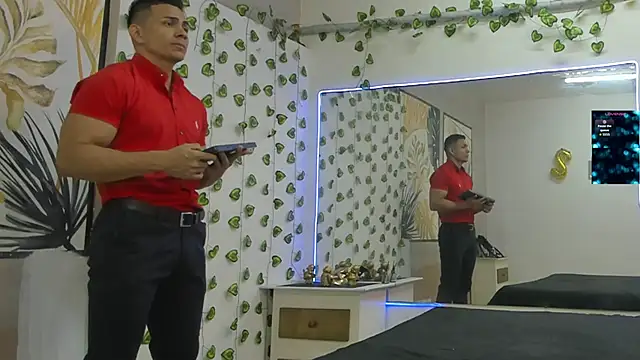 Snapshot of ChoreyTaiylor chatting on 11/08/25, 02:39 ChoreyTaiylor online show from 11/08/25, 02:39