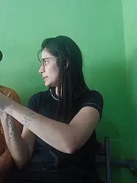 Mamamiabr online show from 05/26/26, 05:09