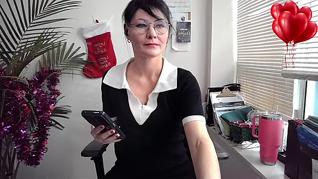 City Kat online show from 12/15/25, 04:11