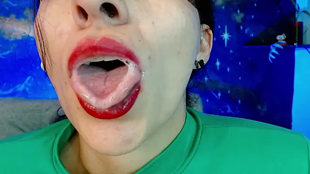 julieth sex1 online show from 07/09/26, 11:14