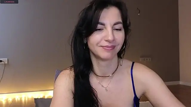 Mary love16 online show from 01/29/25, 10:05