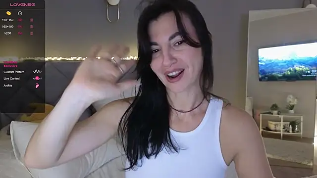 Mary love16 online show from 10/17/25, 06:38