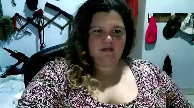 squirt322bbw online show from 03/23/25, 02:04