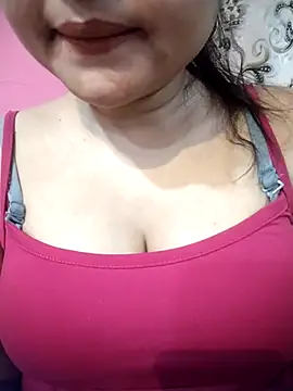 Snapshot of soniya_cute chatting on 05/12/26, 06:05 soniya cute online show from 05/12/26, 06:05