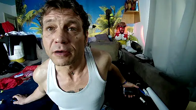 Snapshot of druckfug chatting on 12/05/25, 11:19 druckfug online show from 12/05/25, 11:19