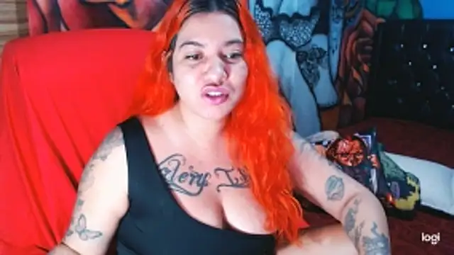 Snapshot of Dulce_domini chatting on 06/18/26, 02:32 Dulce domini online show from 06/18/26, 02:32
