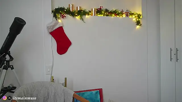 Snapshot of raphttalia_ chatting on 12/18/25, 08:48 raphttalia online show from 12/18/25, 08:48