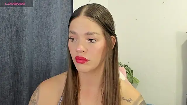 zoe69x online show from 02/20/25, 11:54