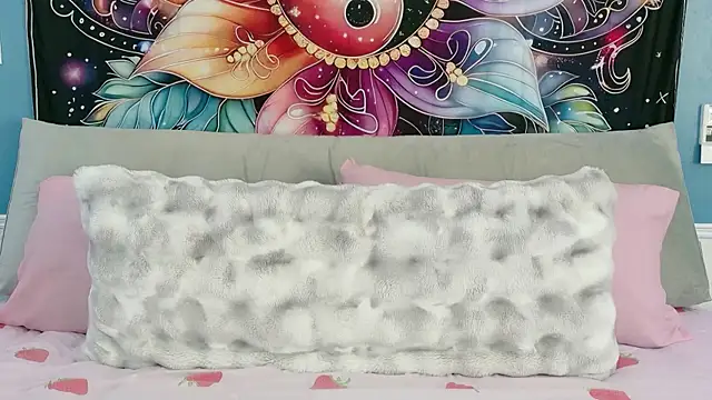 Snapshot of SaraBearXo chatting on 03/02/26, 01:29 SaraBearXo online show from 03/02/26, 01:29
