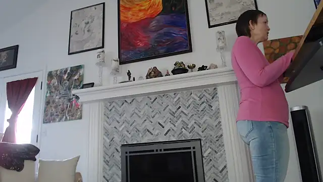 AuroraWillows online show from 01/22/25, 04:12
