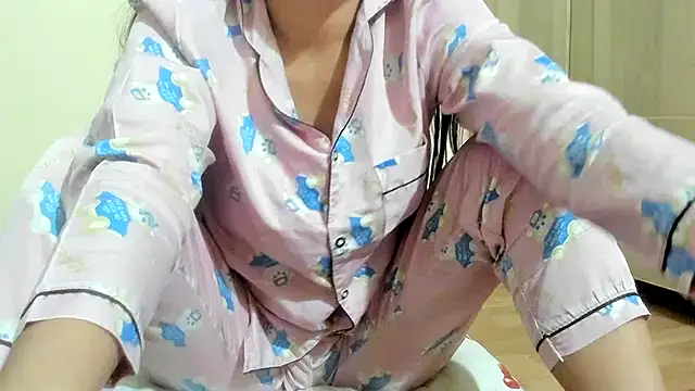 Snapshot of Beauty_Asian_Tina chatting on 01/19/25, 01:33 Beauty Asian Tina online show from 01/19/25, 01:33