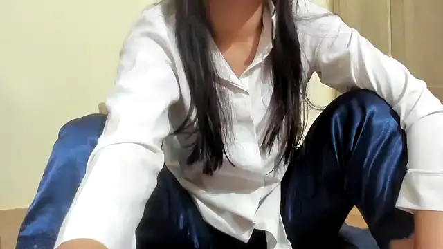 Snapshot of Beauty_Asian_Tina chatting on 01/25/25, 09:14 Beauty Asian Tina online show from 01/25/25, 09:14