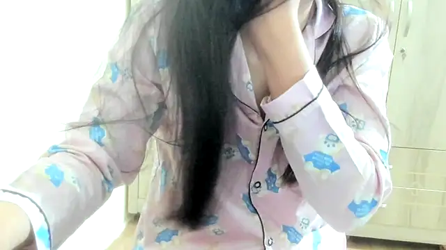 Snapshot of Beauty_Asian_Tina chatting on 03/06/25, 06:52 Beauty Asian Tina online show from 03/06/25, 06:52