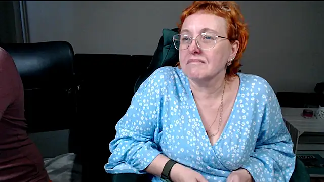 Snapshot of JoannaAndNeighbour chatting on 01/14/26, 02:01 JoannaAndNeighbour online show from 01/14/26, 02:01