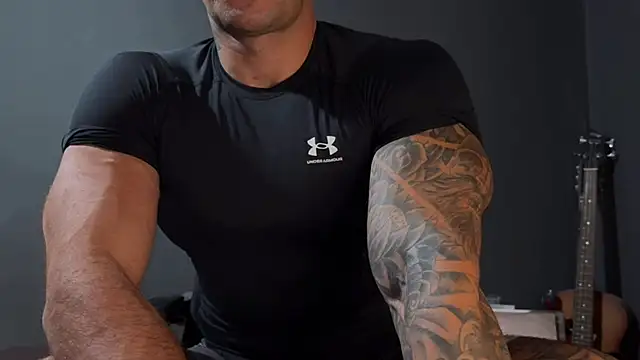 Snapshot of Mr_YourGod chatting on 10/01/25, 06:30 Mr YourGod online show from 10/01/25, 06:30