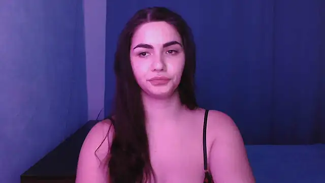 HannahMeid online show from 12/18/24, 08:03