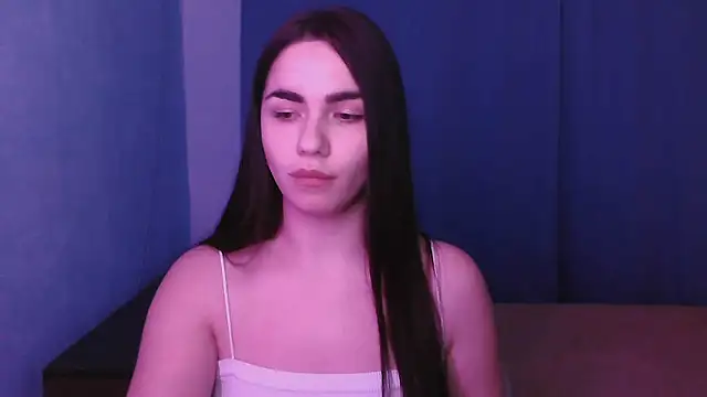 HannahMeid online show from 01/06/25, 07:35