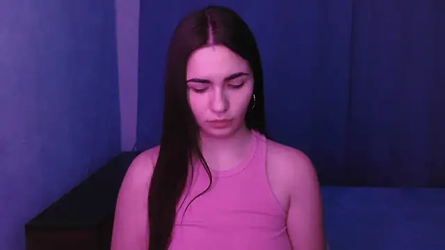 HannahMeid online show from 02/03/25, 08:57